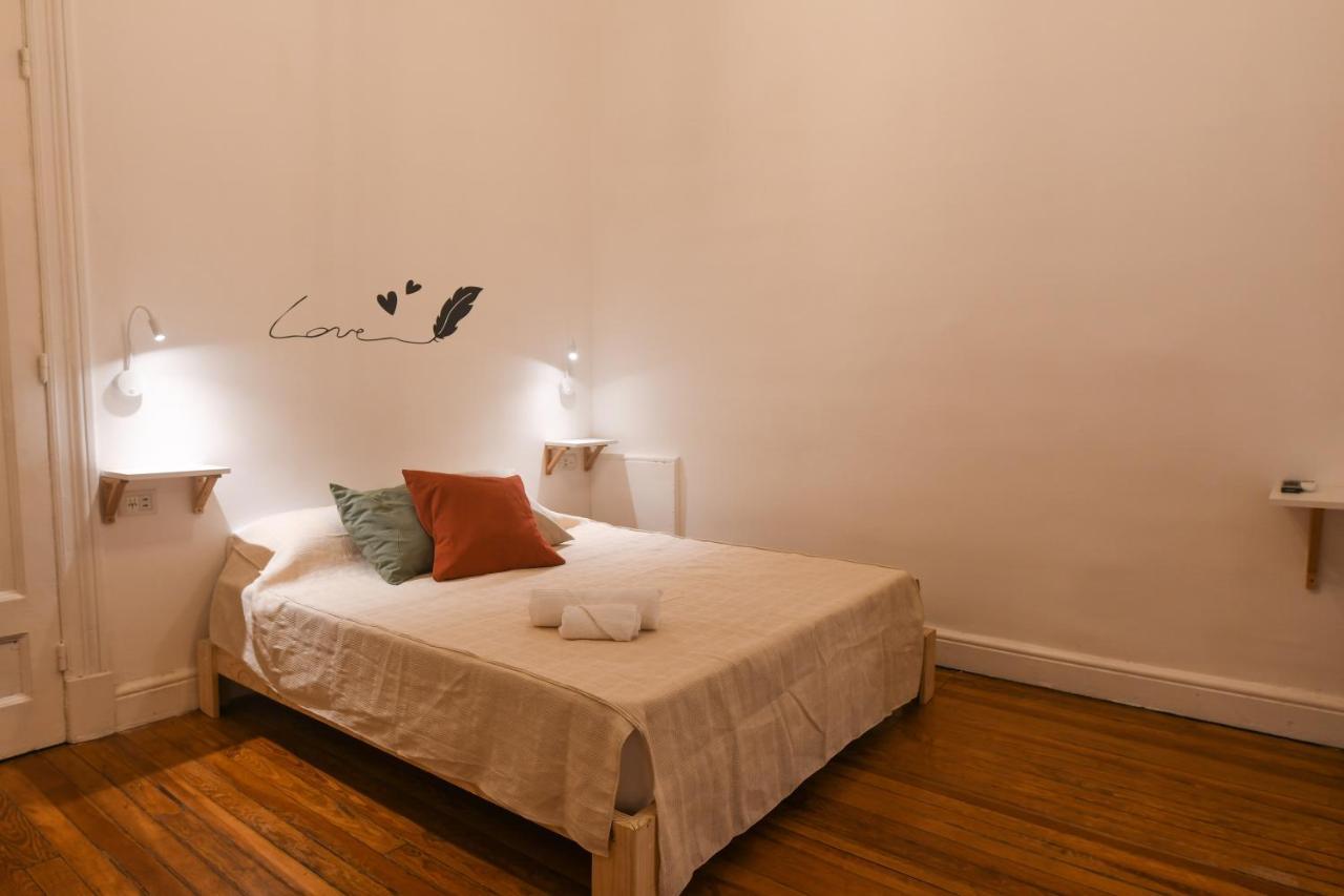 Cambacua Bed & Breakfast บัวโนสไอเรส ภายนอก รูปภาพ